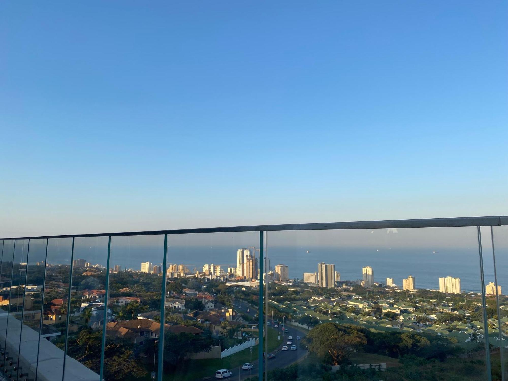 Umhlanga Arch 10Th Floor- Sea Views! Apartment Durban Exterior photo